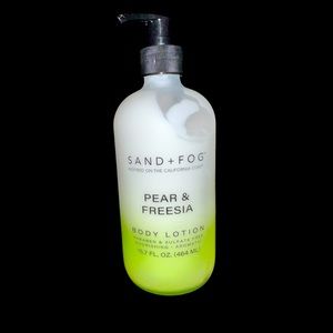 NEW Sand + Fog pear & freesia body lotion 15.7 oz